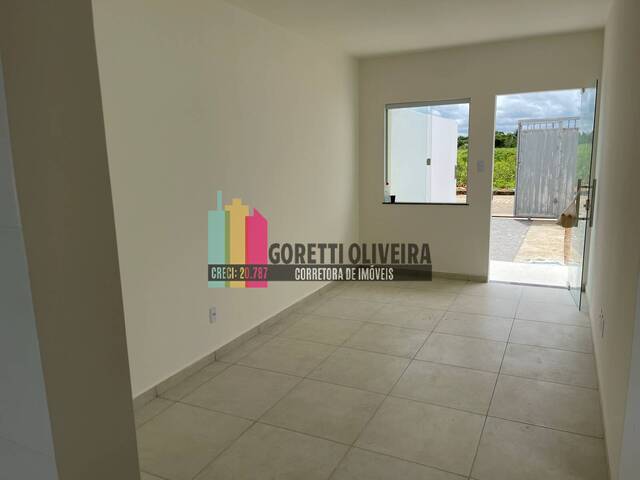 #614 - Casa para Venda em Feira de Santana - BA - 2