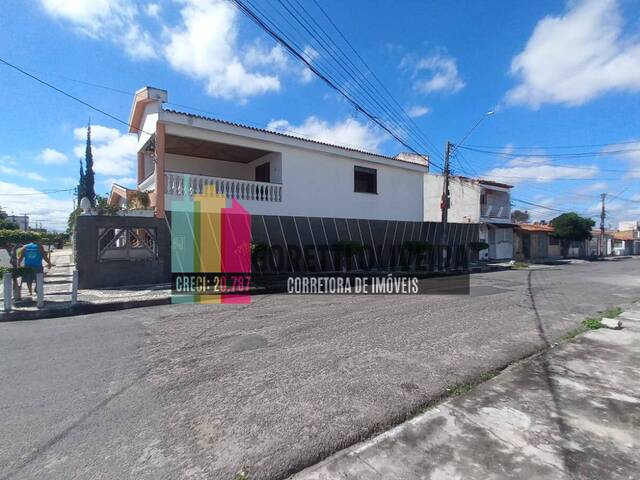 #626 - Casa para Venda em Feira de Santana - BA - 2