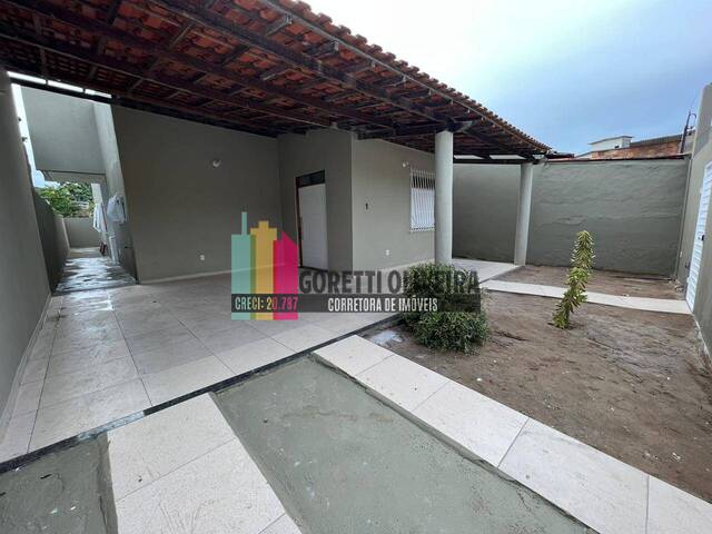 #637 - Casa para Venda em Feira de Santana - BA - 2