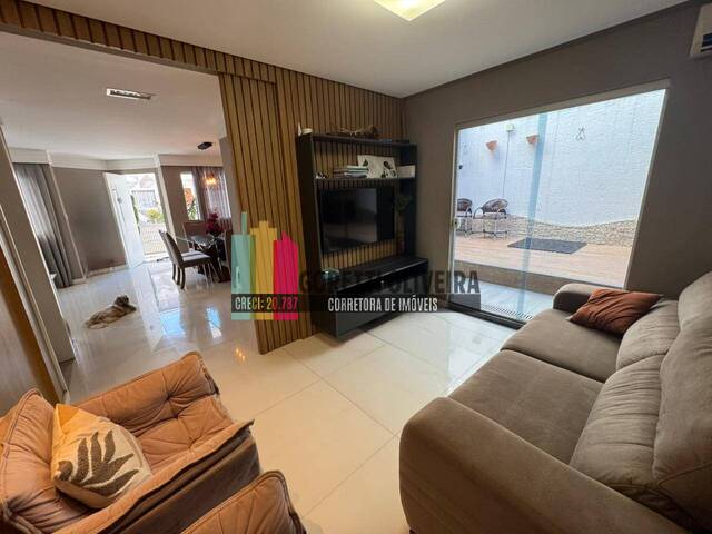 Casa para Venda em Feira de Santana - 5