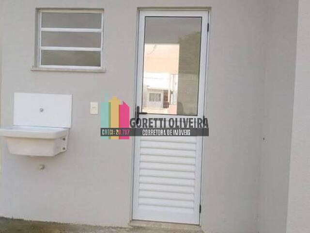 Casa para Locação em Feira de Santana - 5