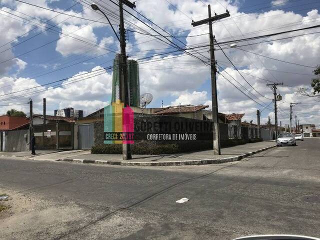 #168 - Casa para Locação em Feira de Santana - BA - 1