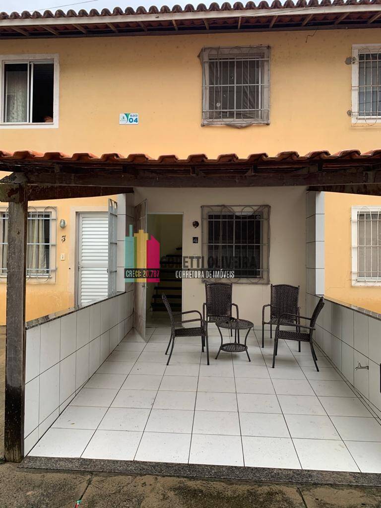 Casa com 2/4 no Condomínio Rio Jacuípe na Conceição