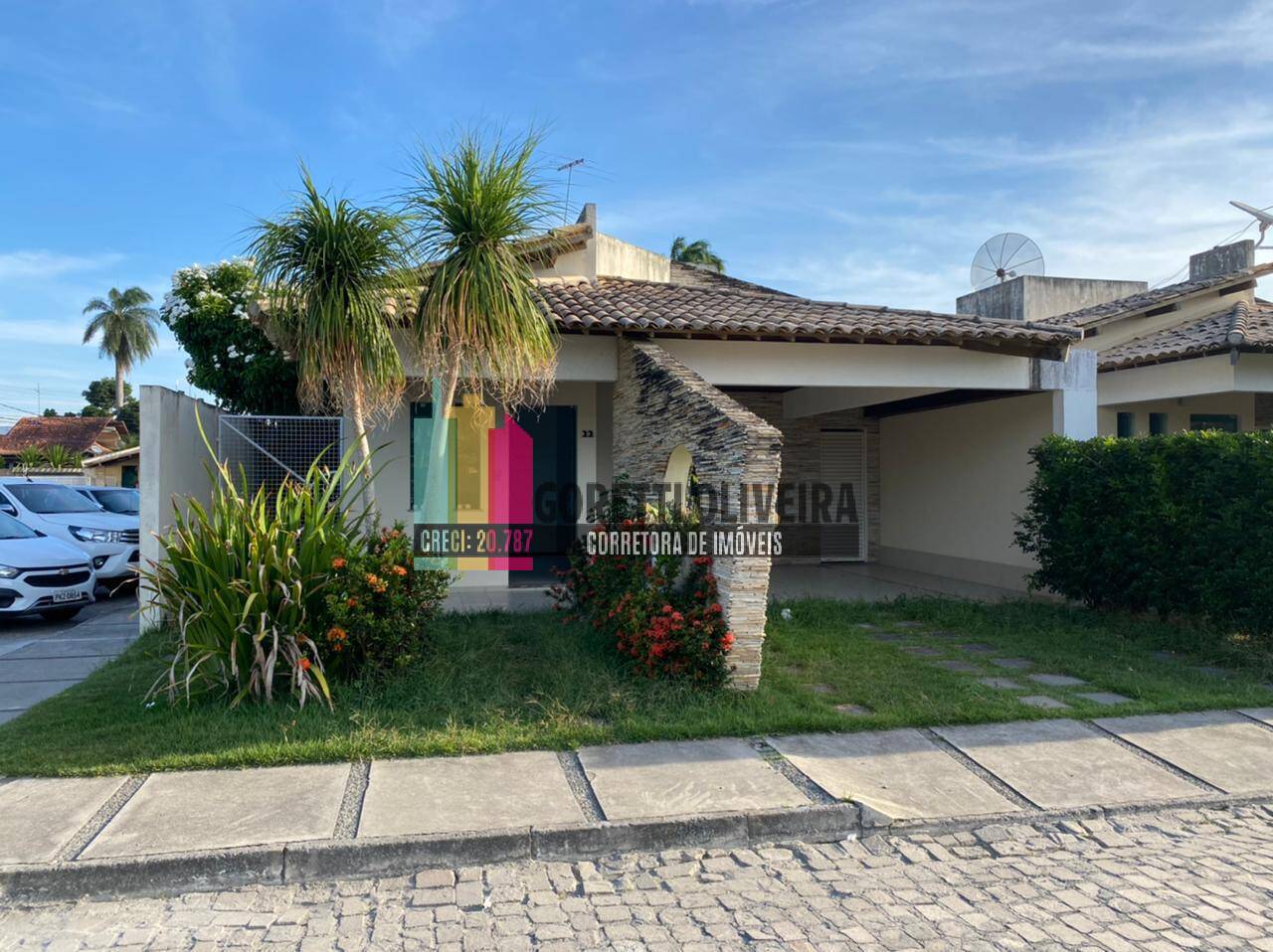 Casa com 3/4 (1 suíte) no Paul Cezane, bairro Brasília
