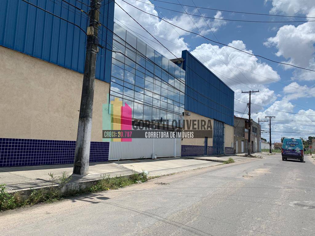 Galpão Pré Moldado com 600m²