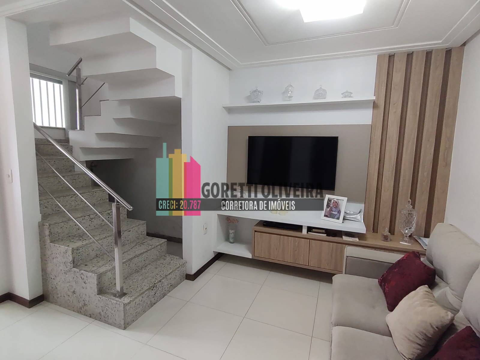 Vendo casa duplex com 3/4 em Residencial a 400 metros do Shopping Boulevar