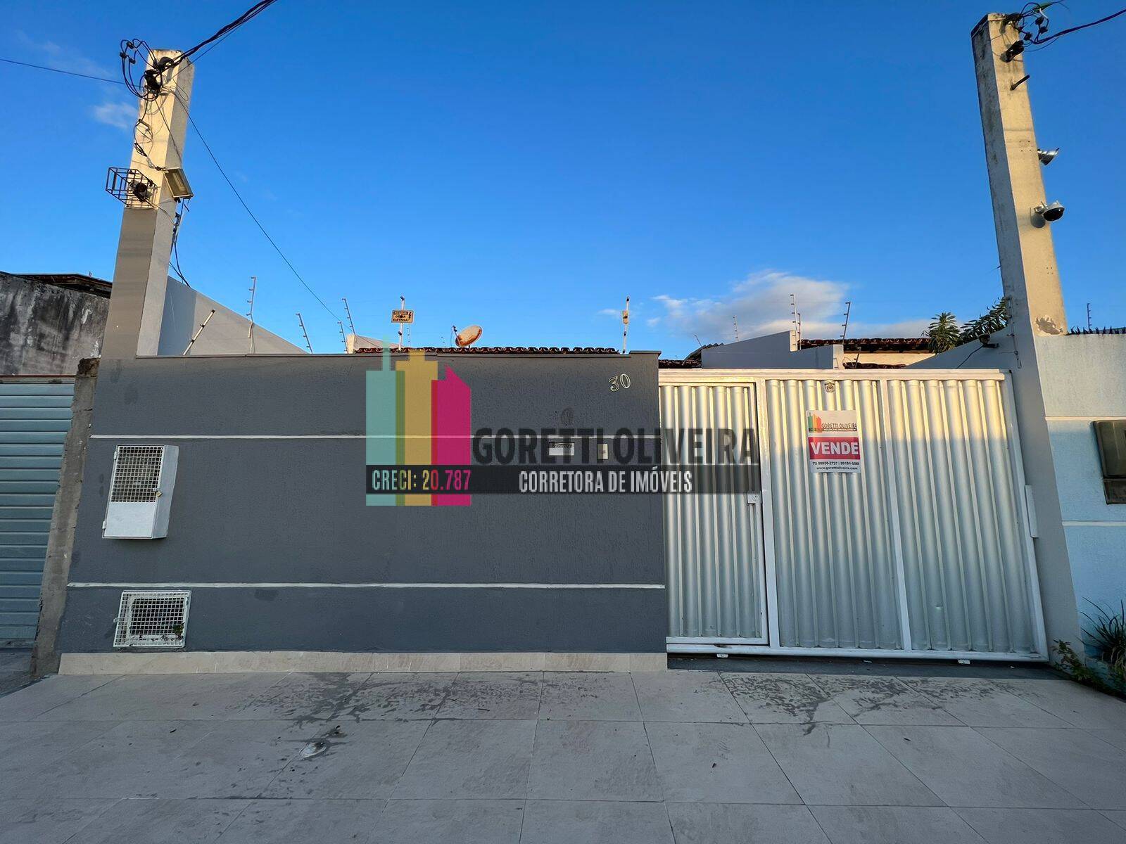 Vendo casa com 3/4 (2 suítes) no Parque Getúlio Vargas