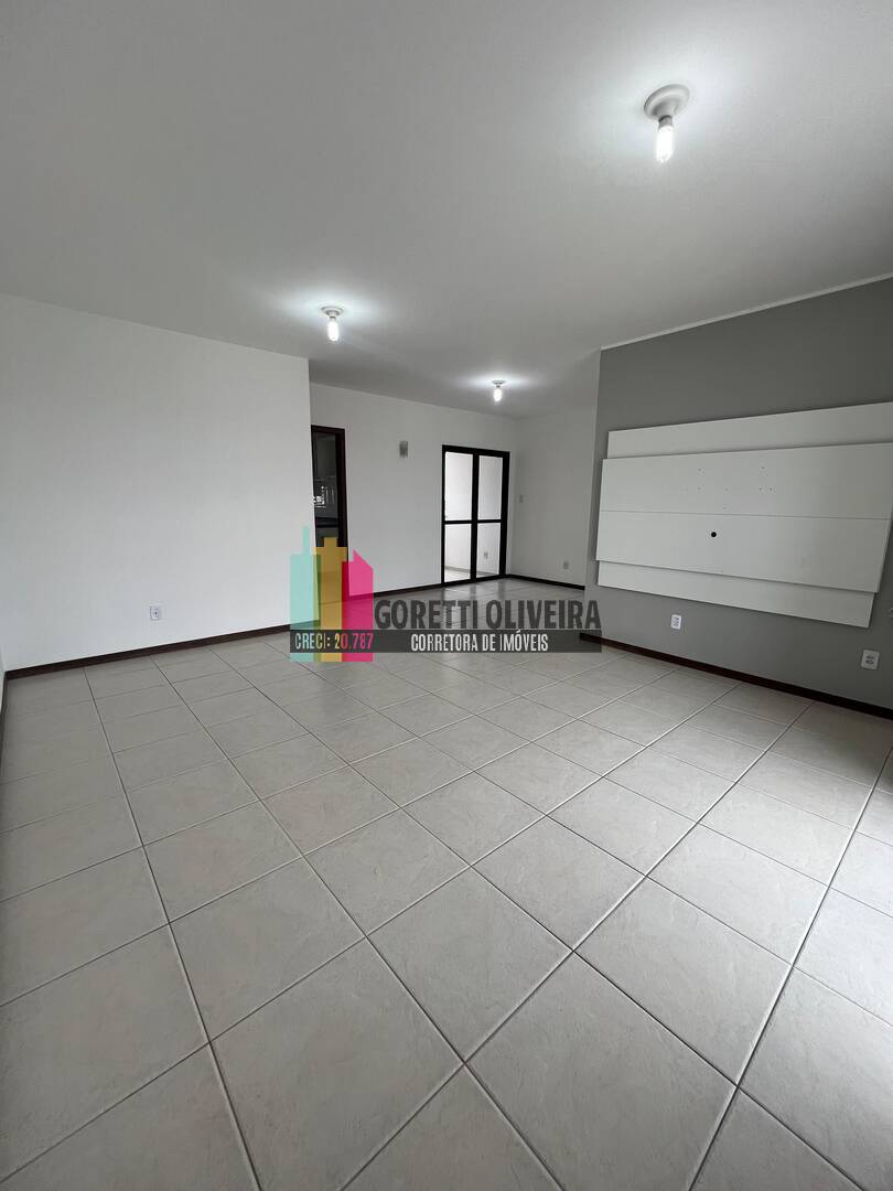Alugo Apartamento no Cond Margarida Ribeiro no Ponto Central