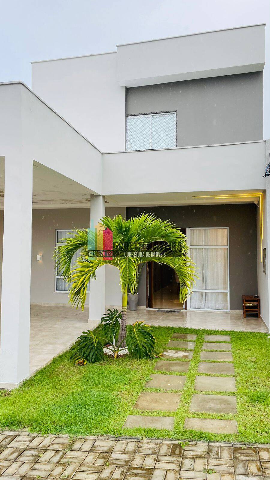 Vendo casa com 3 suítes, área gourmet, piscina no Condominio Brisas Ville