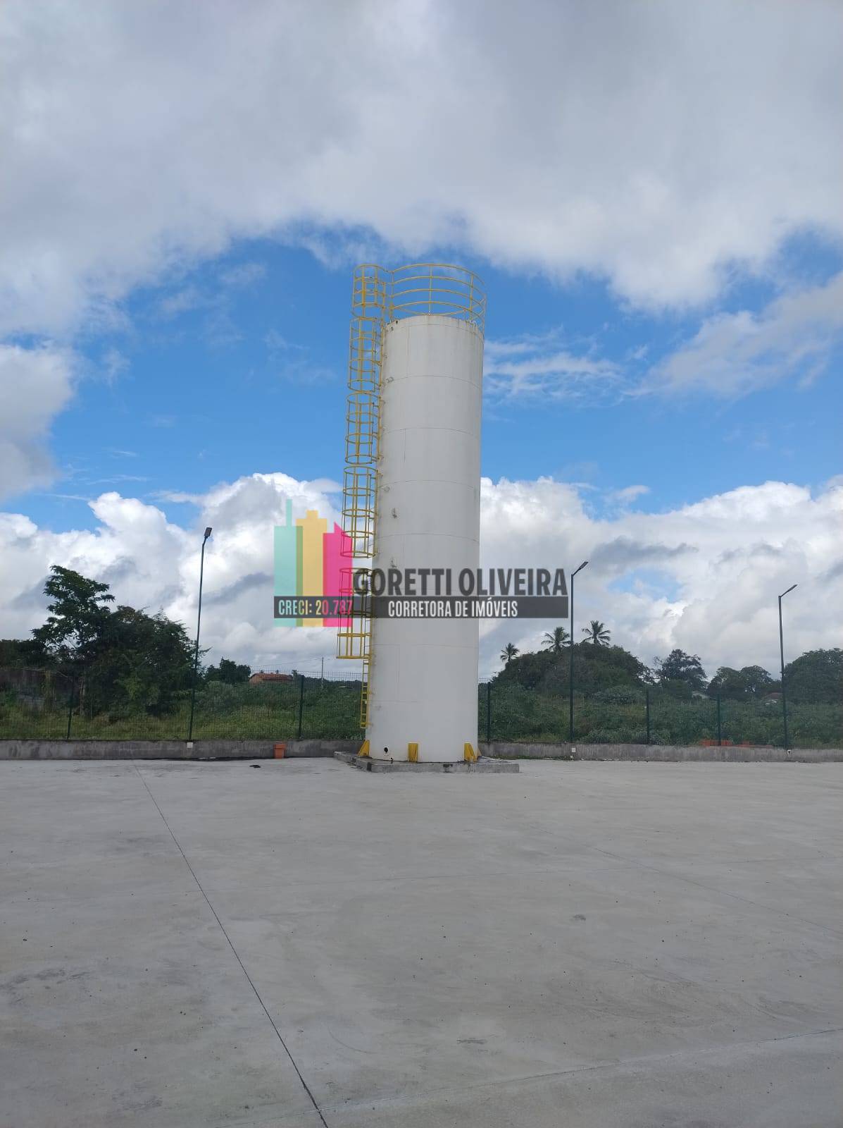 Alugo Galpão na Rodovia Feira São Gonçalo 2170m²