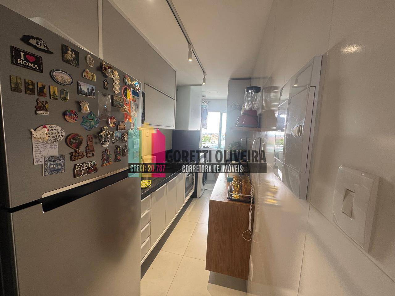 Vendo apartamento no Condomínio Senador Life com 2 quartos (1 suite)