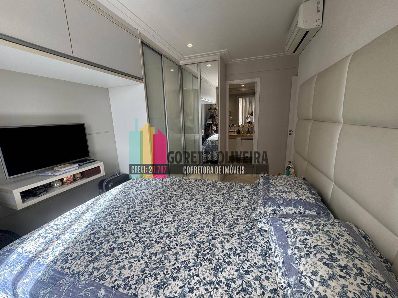 Vendo apartamento no Condomínio Senador Life com 2 quartos (1 suite)