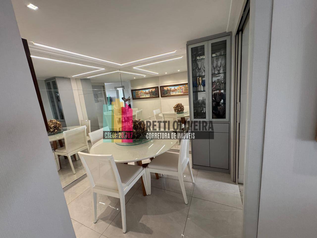 Vendo apartamento no Condomínio Senador Life com 2 quartos (1 suite)